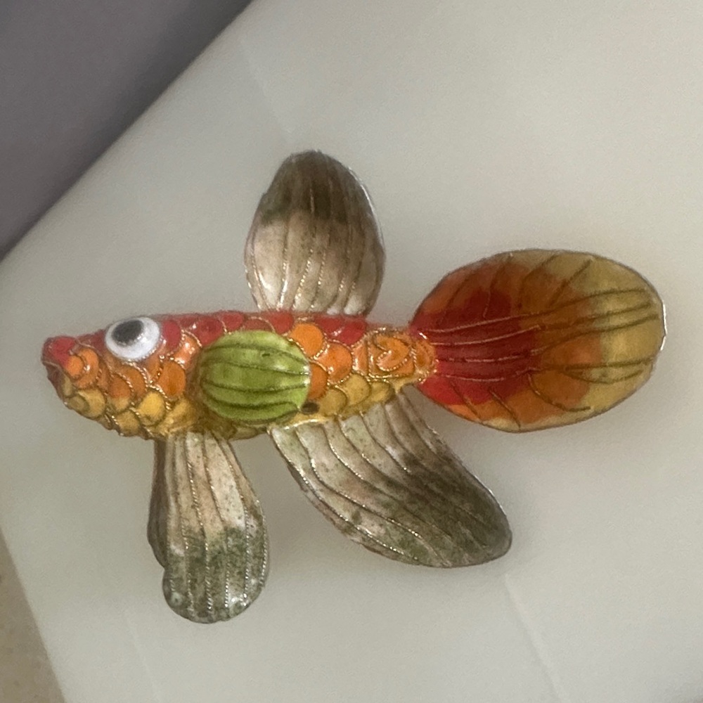Vintage CHINESE ENAMEL CLOISONNÉ KOI GOLD FISH Ombré - Picture 2 of 4